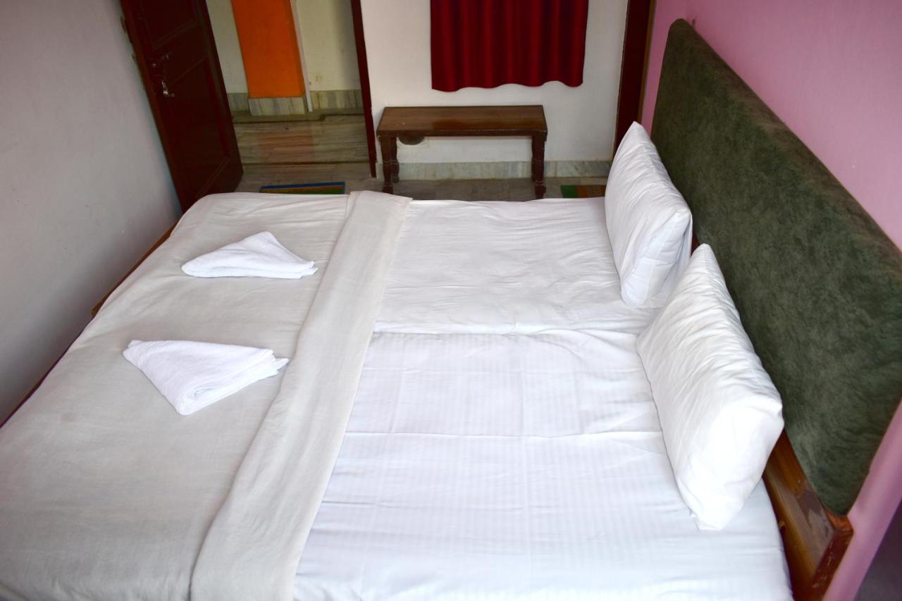 Sandhya Guest House Varanasi Near Ganga River المظهر الخارجي الصورة